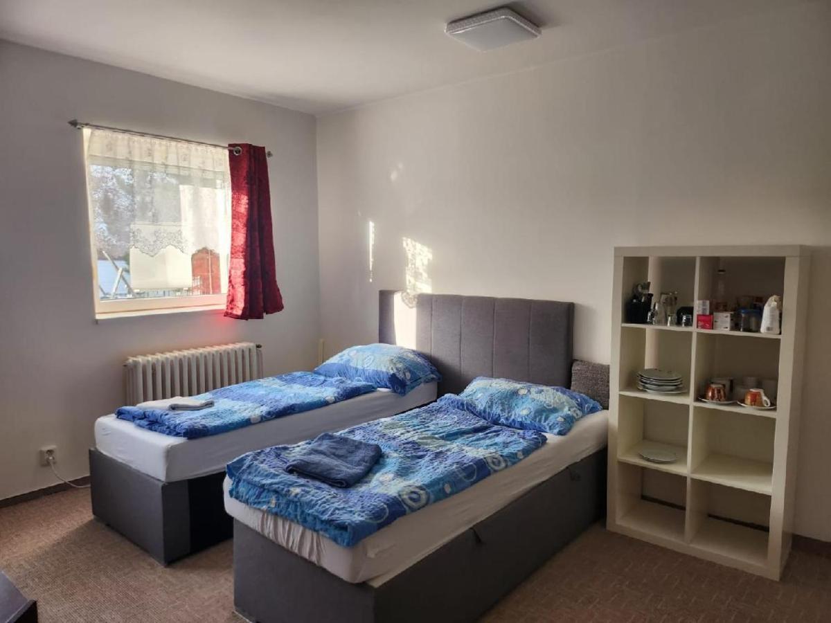 Zdiby Homestay U Hanky מראה חיצוני תמונה
