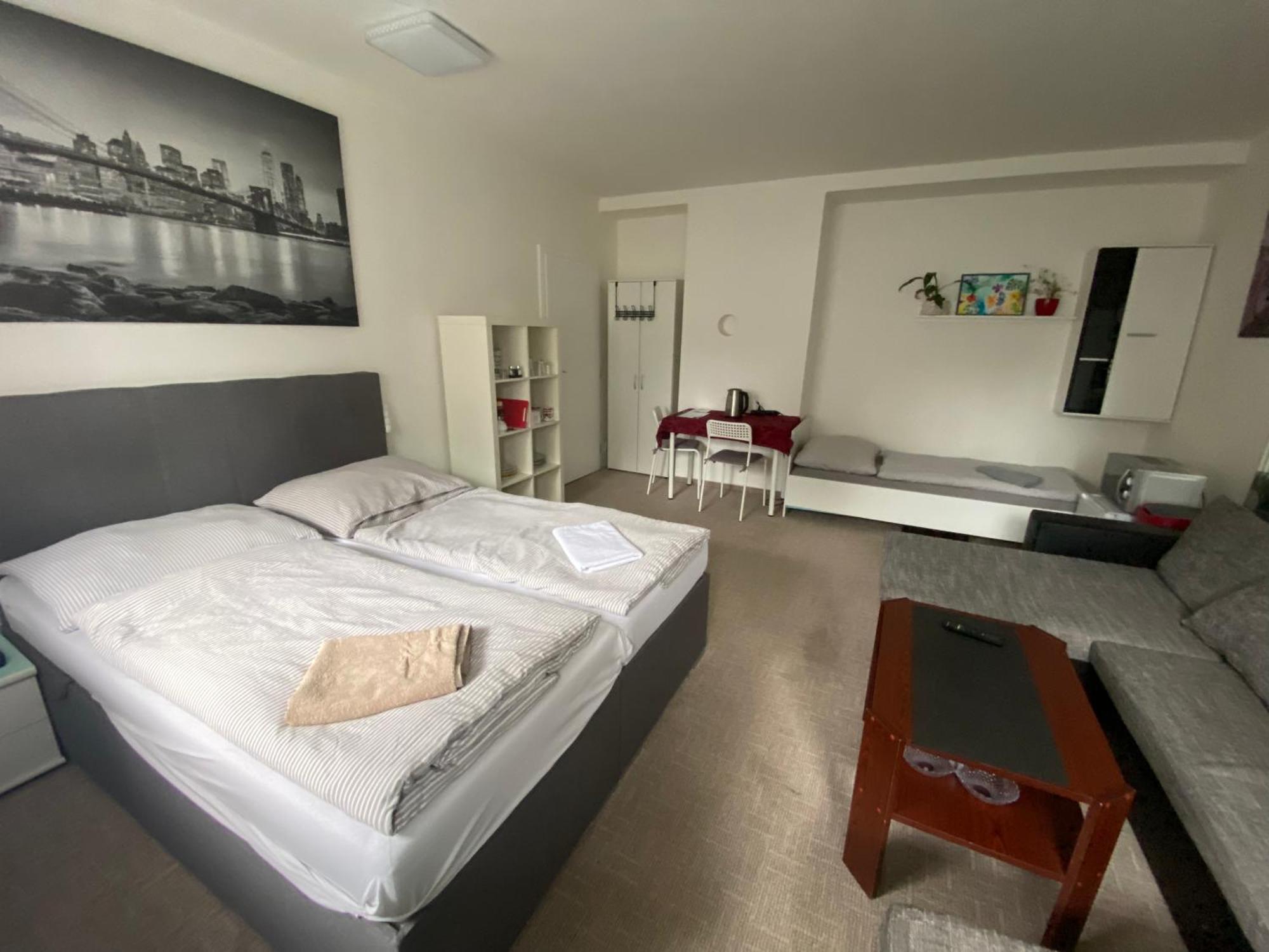 Zdiby Homestay U Hanky מראה חיצוני תמונה